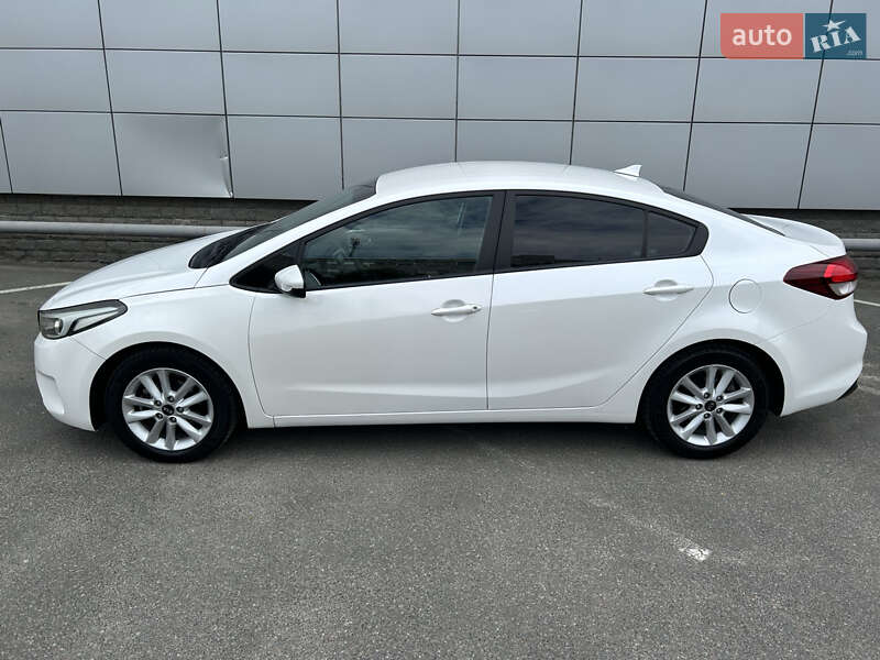 Седан Kia Forte 2016 в Броварах