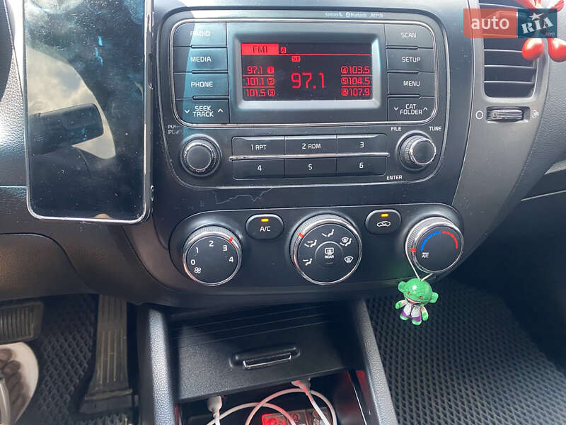 Седан Kia Forte 2014 в Харкові