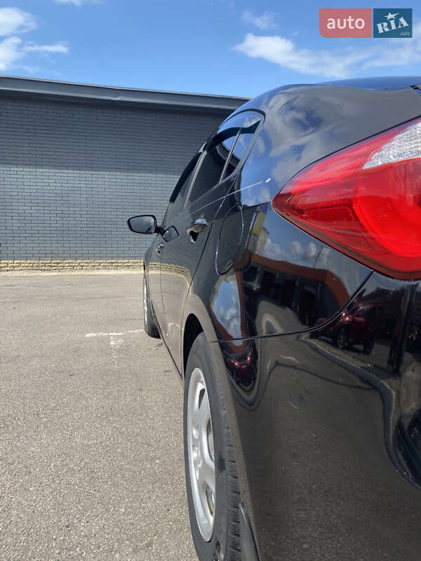 Седан Kia Forte 2014 в Харкові
