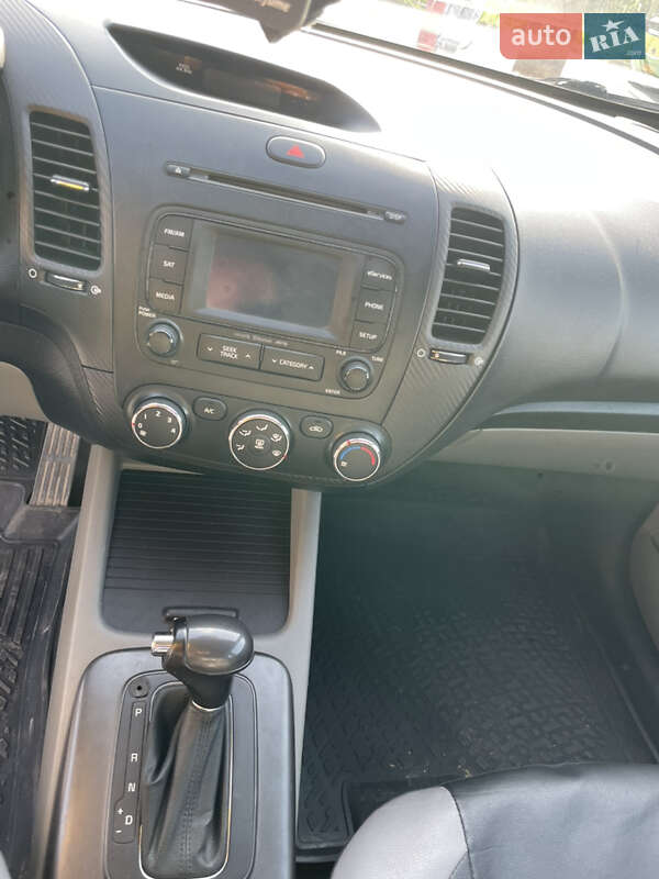Седан Kia Forte 2013 в Виннице