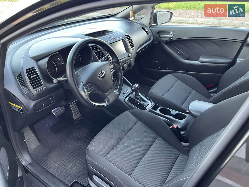 Хетчбек Kia Forte 2016 в Білій Церкві