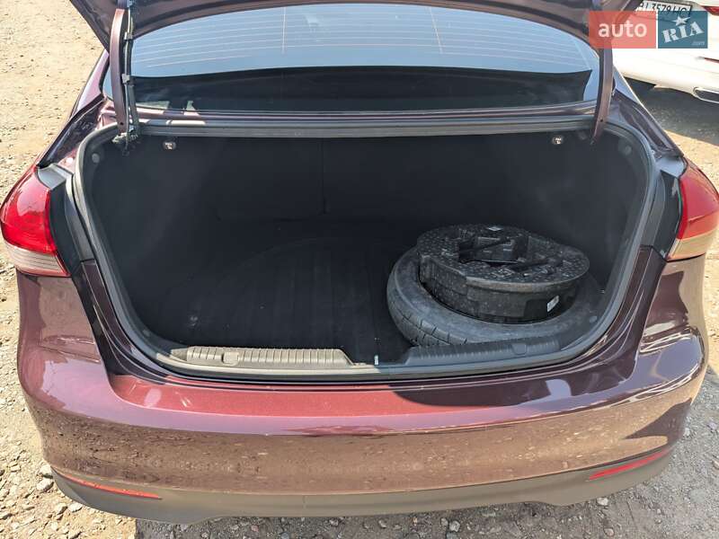 Седан Kia Forte 2016 в Киеве