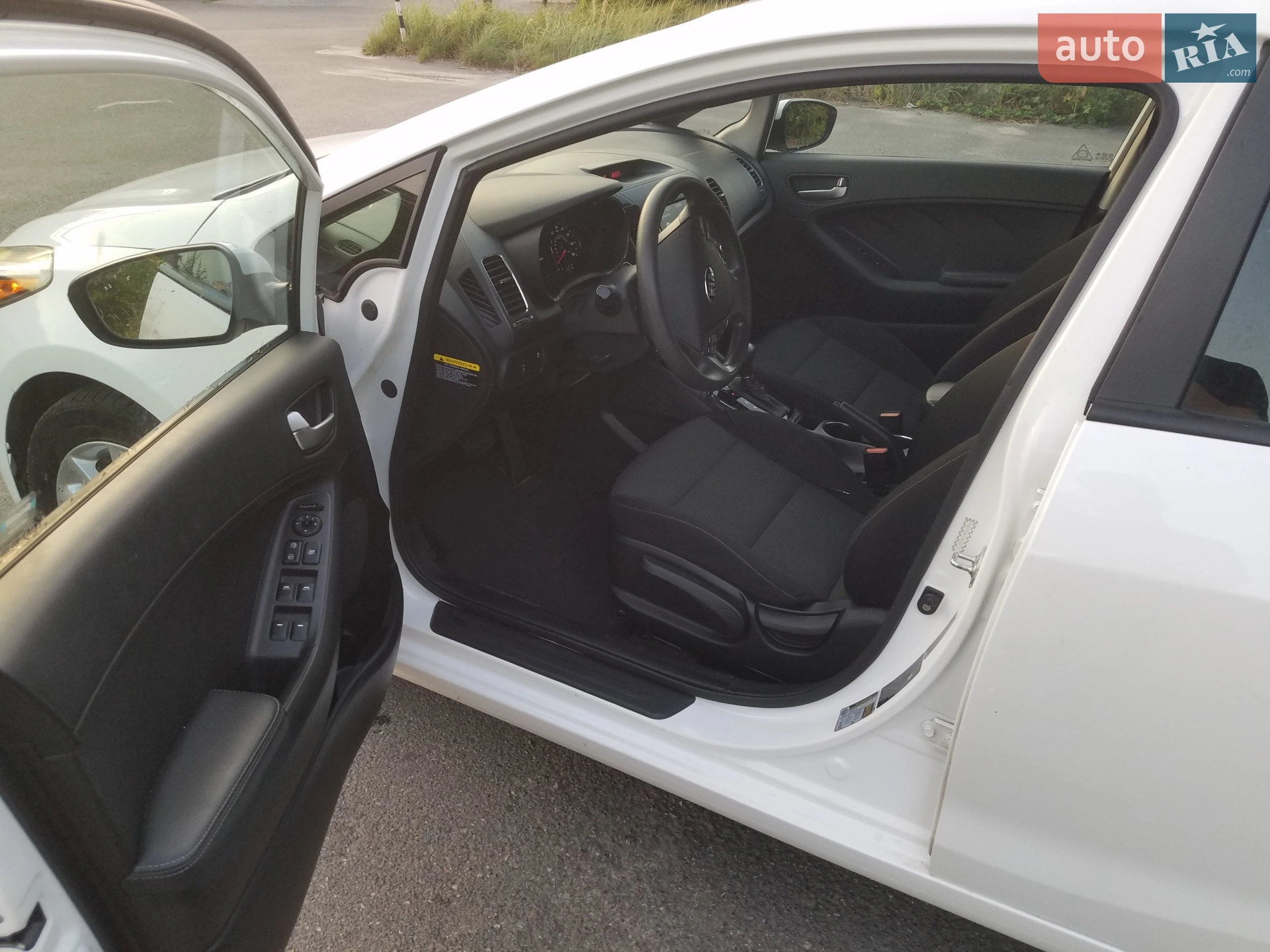 2016 Kia Forte - мініатюра 8