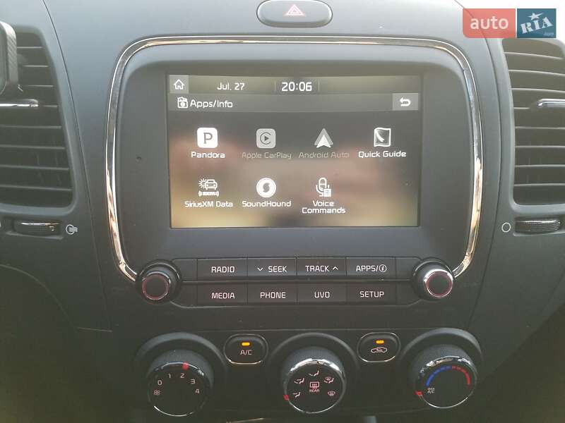 Хэтчбек Kia Forte 2016 в Киеве