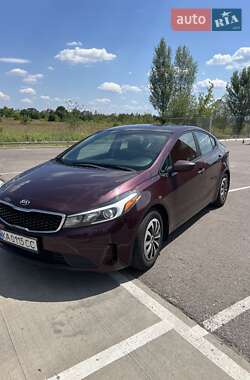 Седан Kia Forte 2017 в Киеве