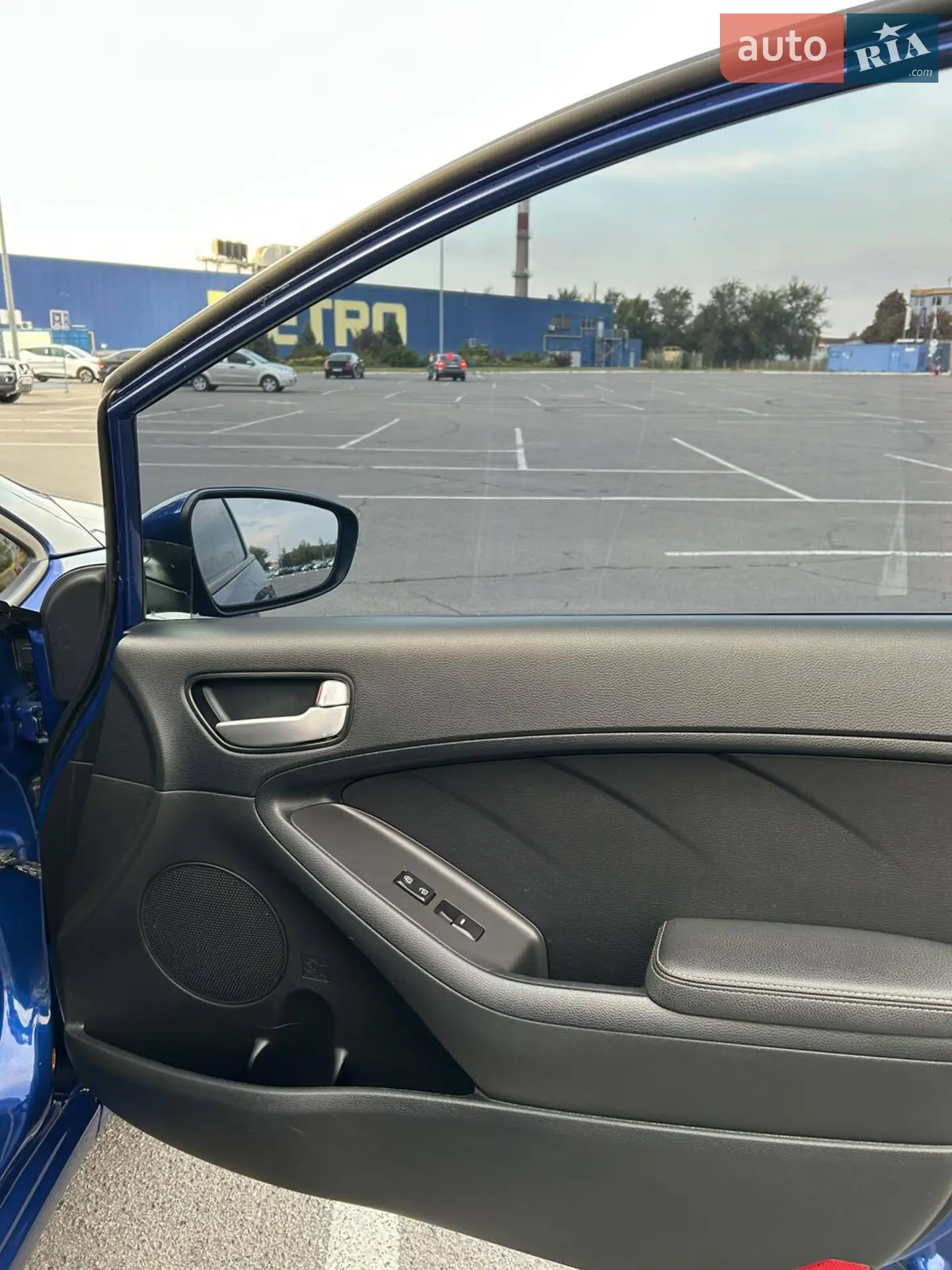 2017 Kia Forte - мініатюра 5