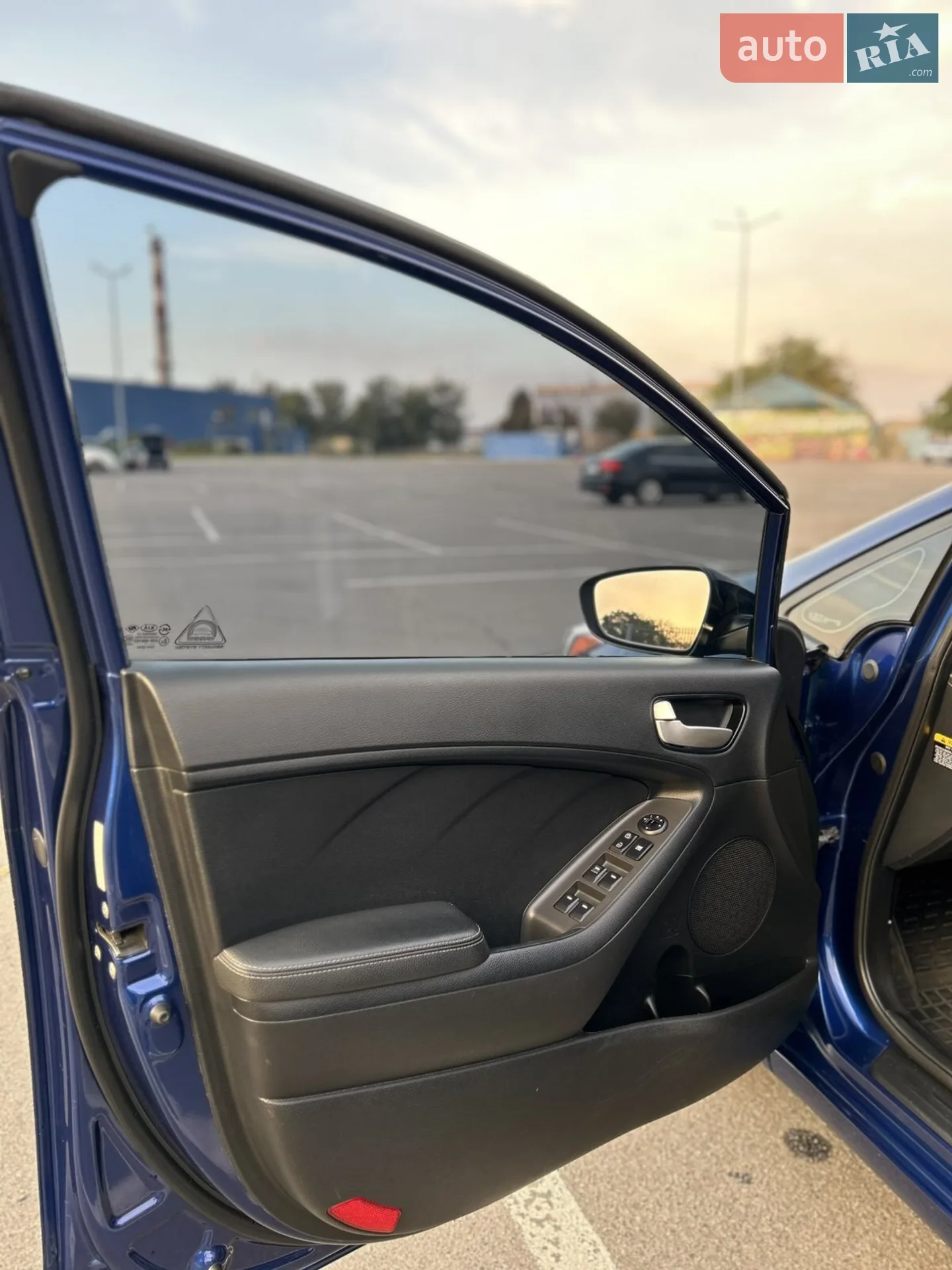 2017 Kia Forte - мініатюра 21