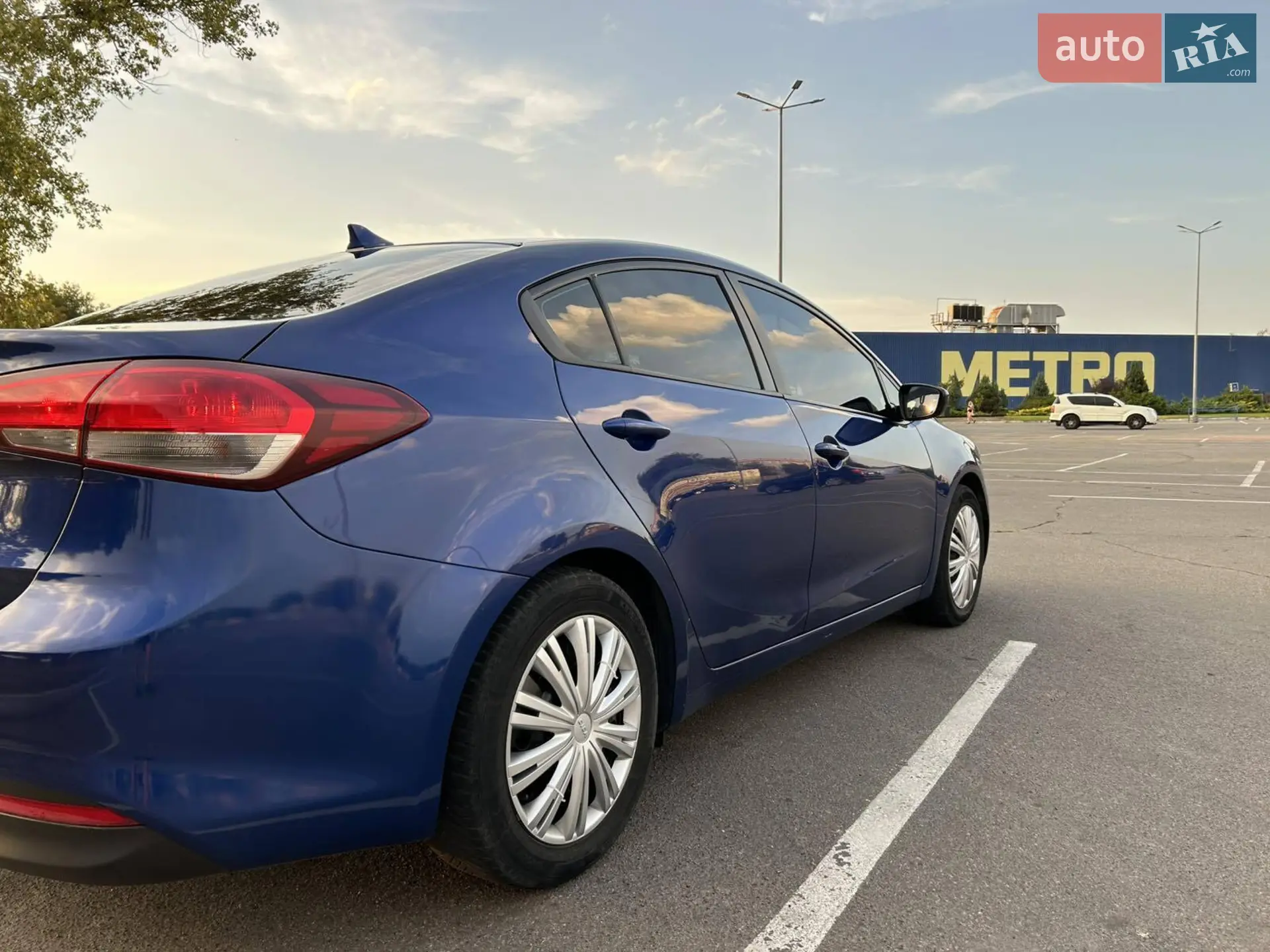 2017 Kia Forte - мініатюра 23