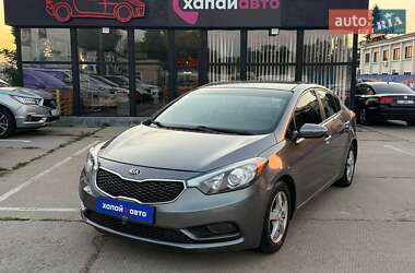 Седан Kia Forte 2015 в Киеве