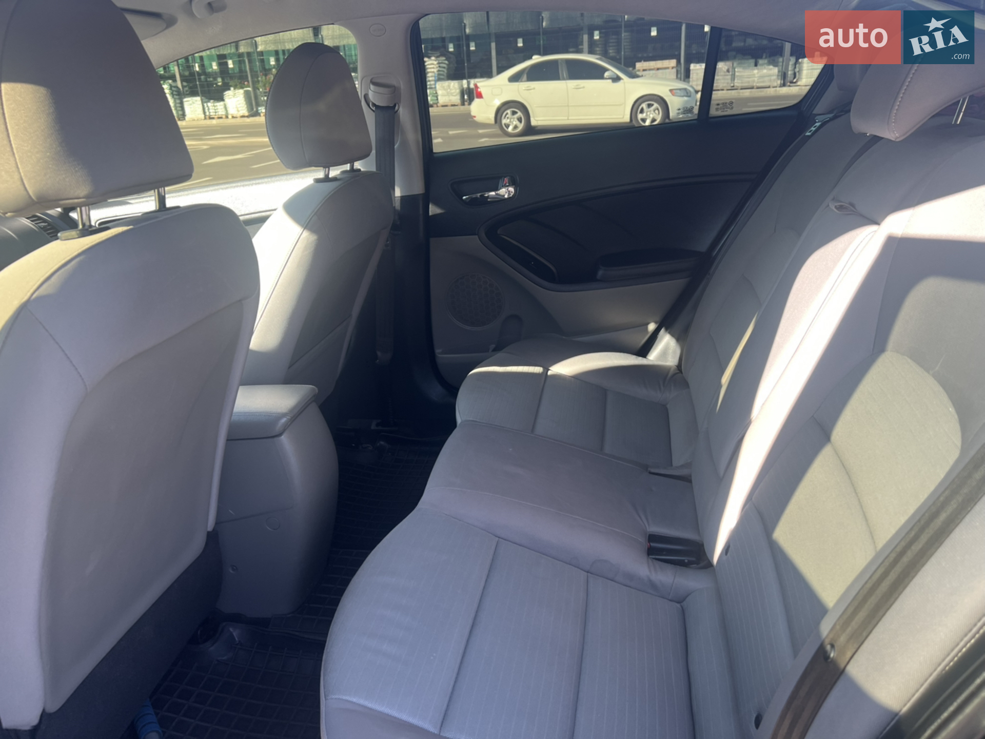 Kia Forte 2015 VIN KNAFX4A64G5536301 фото оголошення 10 з 11