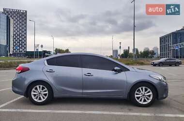 Седан Kia Forte 2017 в Киеве