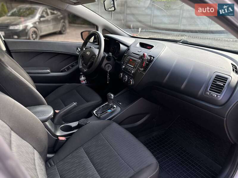 Седан Kia Forte 2013 в Кривому Розі фото 15 Седан Kia Forte 2013 в Кривому Розі