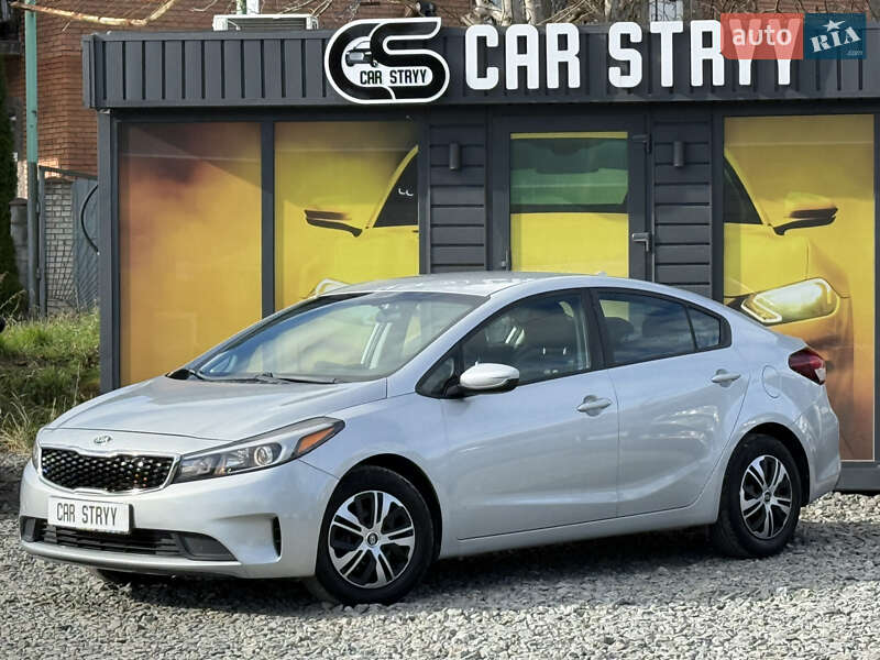 Седан Kia Forte 2017 в Стрые