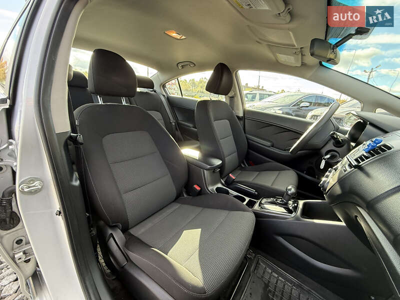 Седан Kia Forte 2017 в Стрые