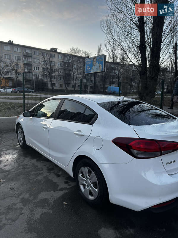 Седан Kia Forte 2018 в Києві