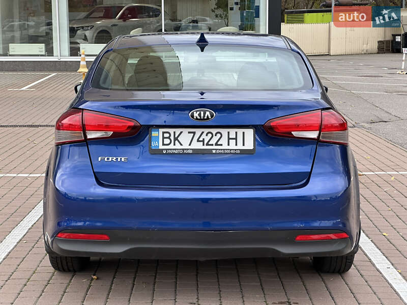 Седан Kia Forte 2017 в Киеве