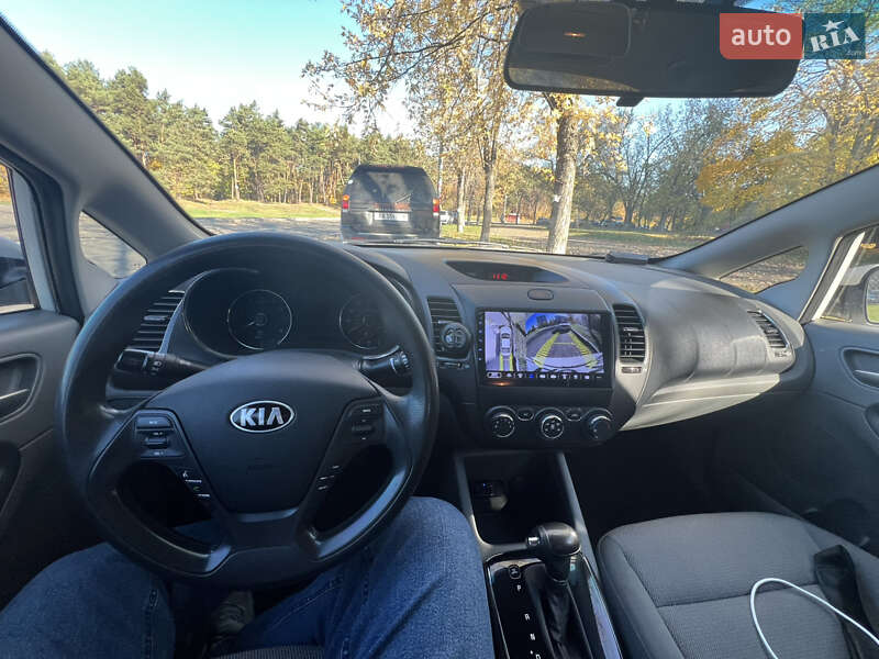 Седан Kia Forte 2016 в Киеве