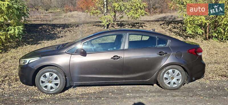 Седан Kia Forte 2017 в Полтаве фото 3 Седан Kia Forte 2017 в Полтаве