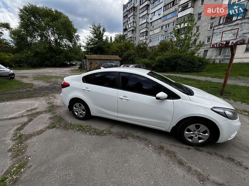 Седан Kia Forte 2016 в Киеве