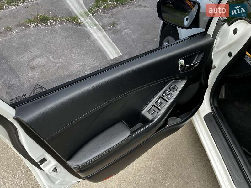 Седан Kia Forte 2016 в Киеве