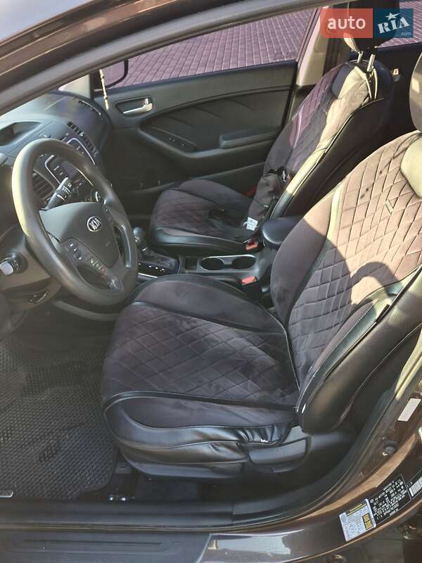 Седан Kia Forte 2017 в Кропивницком