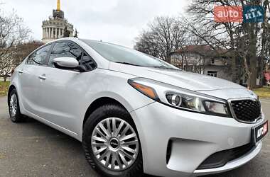 Седан Kia Forte 2016 в Киеве