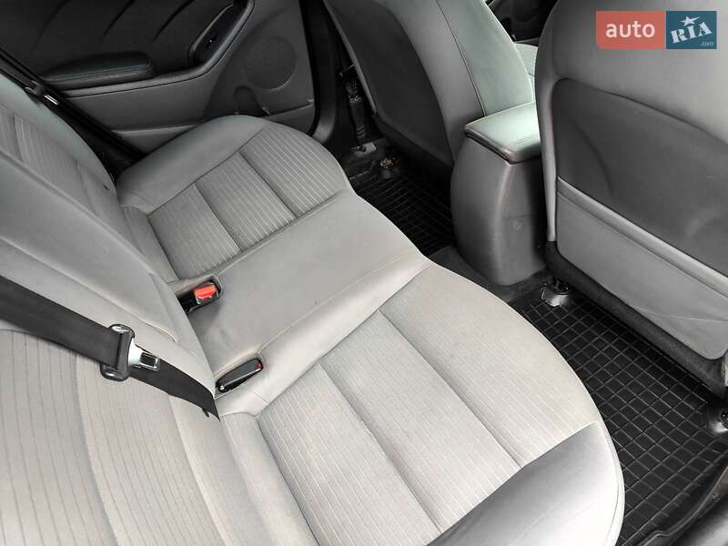 Седан Kia Forte 2016 в Киеве