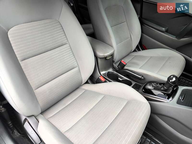 Седан Kia Forte 2016 в Киеве