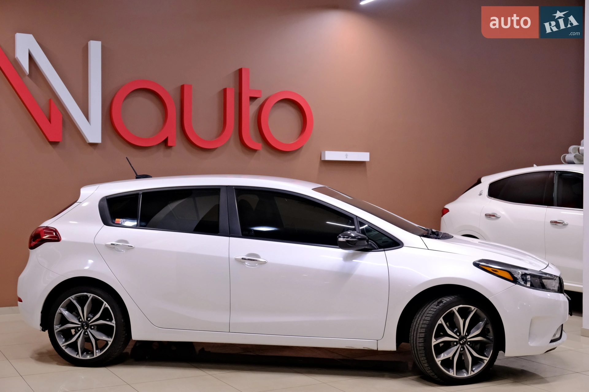 2017 Kia Forte - мініатюра 8