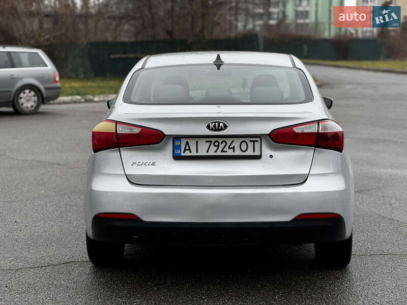 Седан Kia Forte 2014 в Киеве