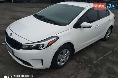 Седан Kia Forte 2016 в Дніпрі