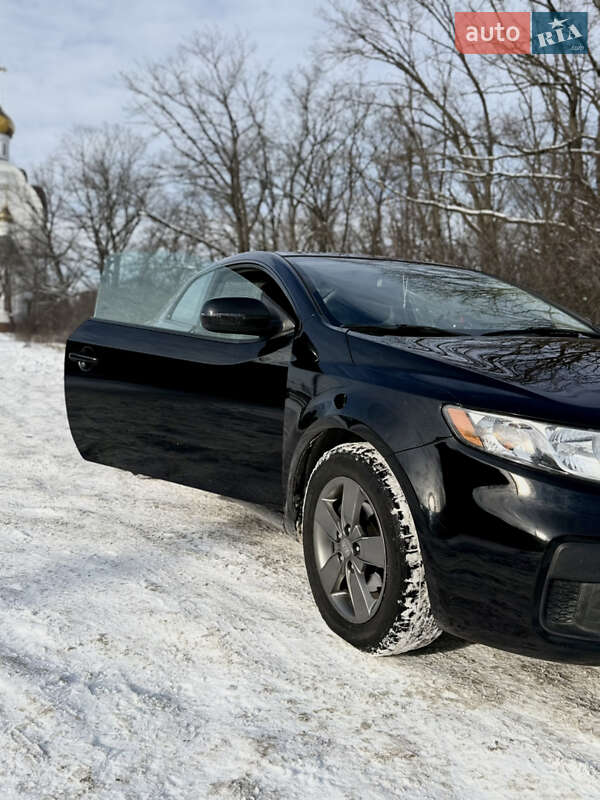 Купе Kia Forte 2011 в Харькове
