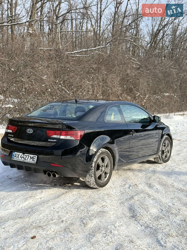 Купе Kia Forte 2011 в Харькове