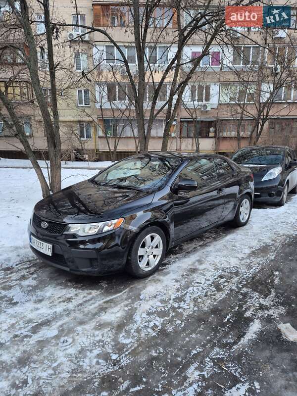 Купе Kia Forte 2010 в Киеве