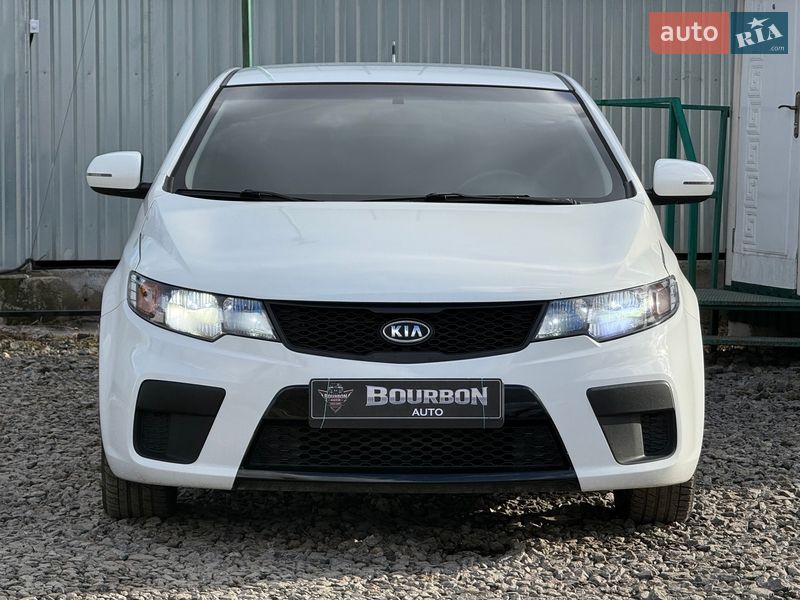 Купе Kia Forte 2011 в Вінниці