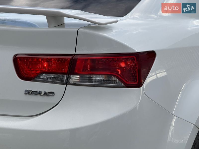 Купе Kia Forte 2011 в Вінниці