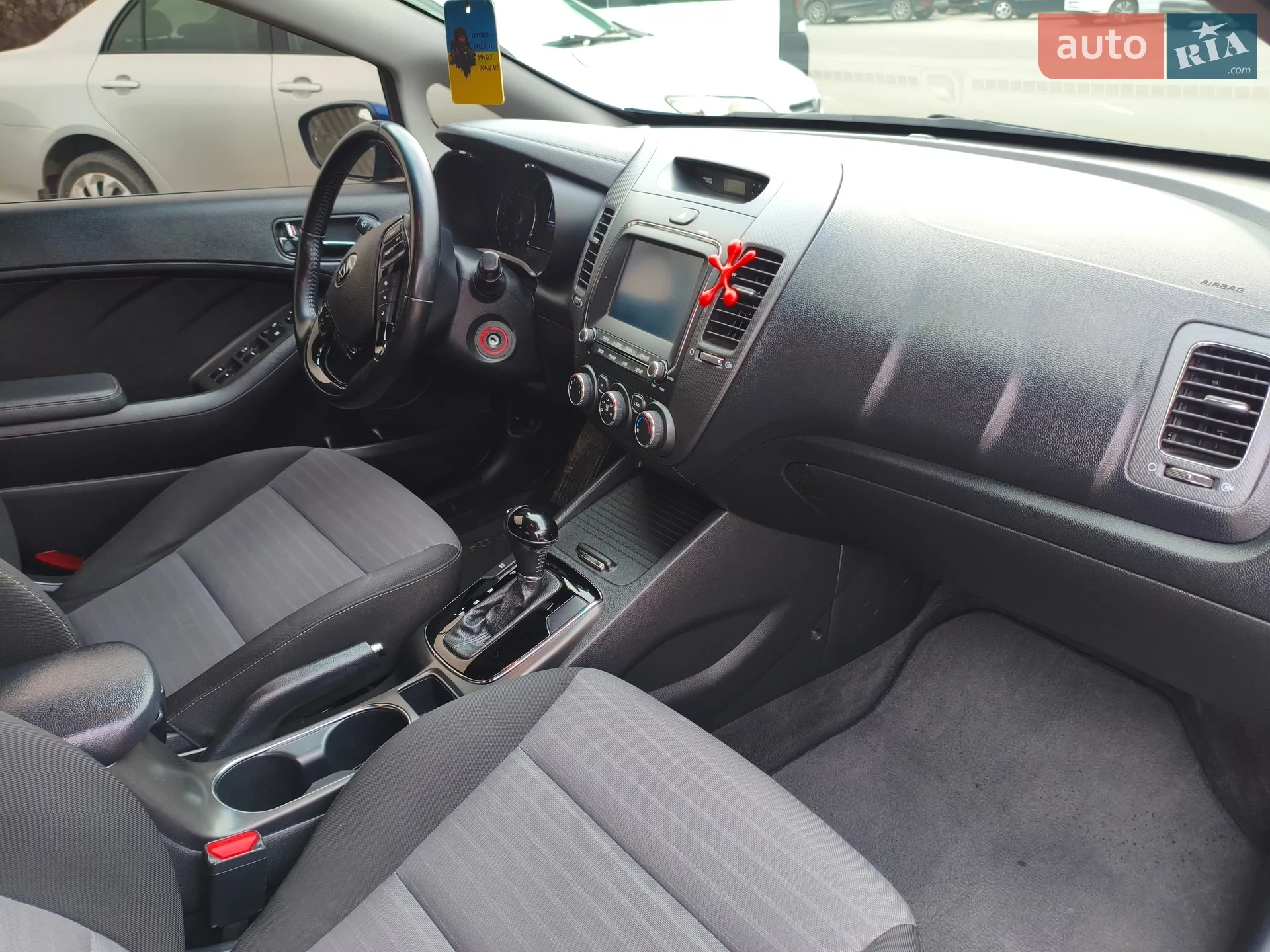 2017 Kia Forte - мініатюра 6