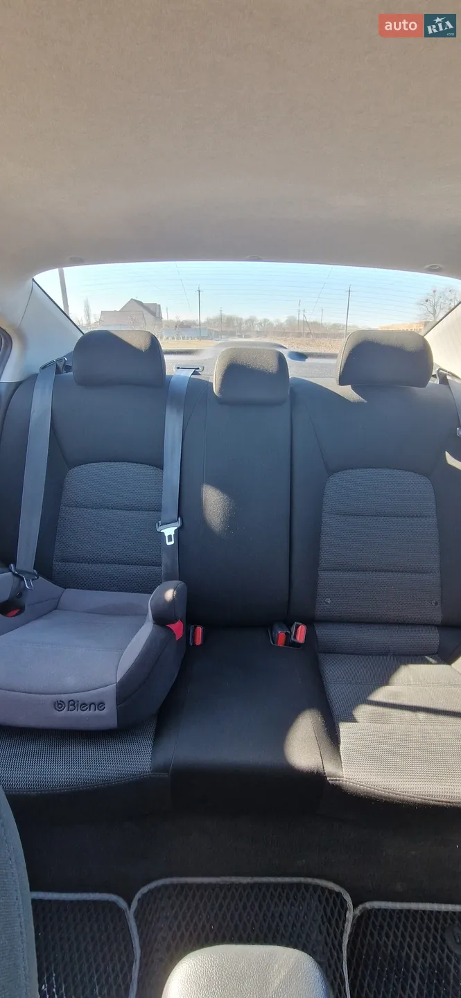 2018 Kia Forte - мініатюра 11