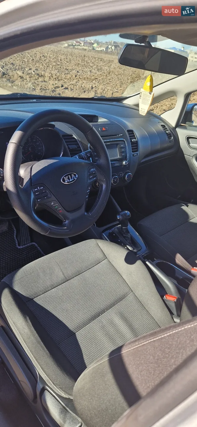 2018 Kia Forte - мініатюра 19