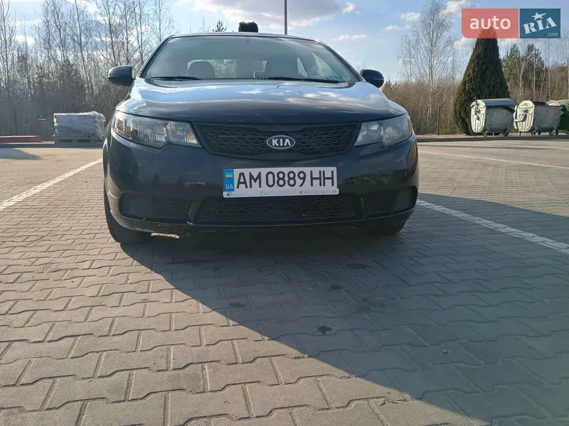 Kia Forte 2011 VIN KNAFU4A26B5416160 фото оголошення 2 з 42
