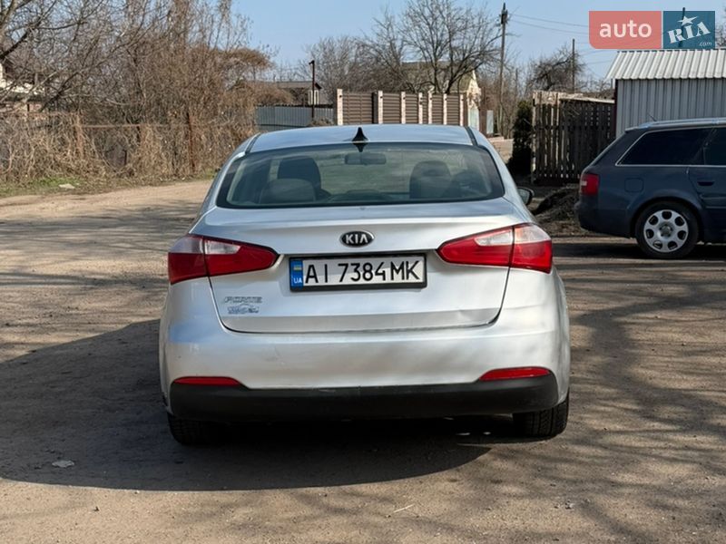 Седан Kia Forte 2014 в Черкассах фото 5 Седан Kia Forte 2014 в Черкассах