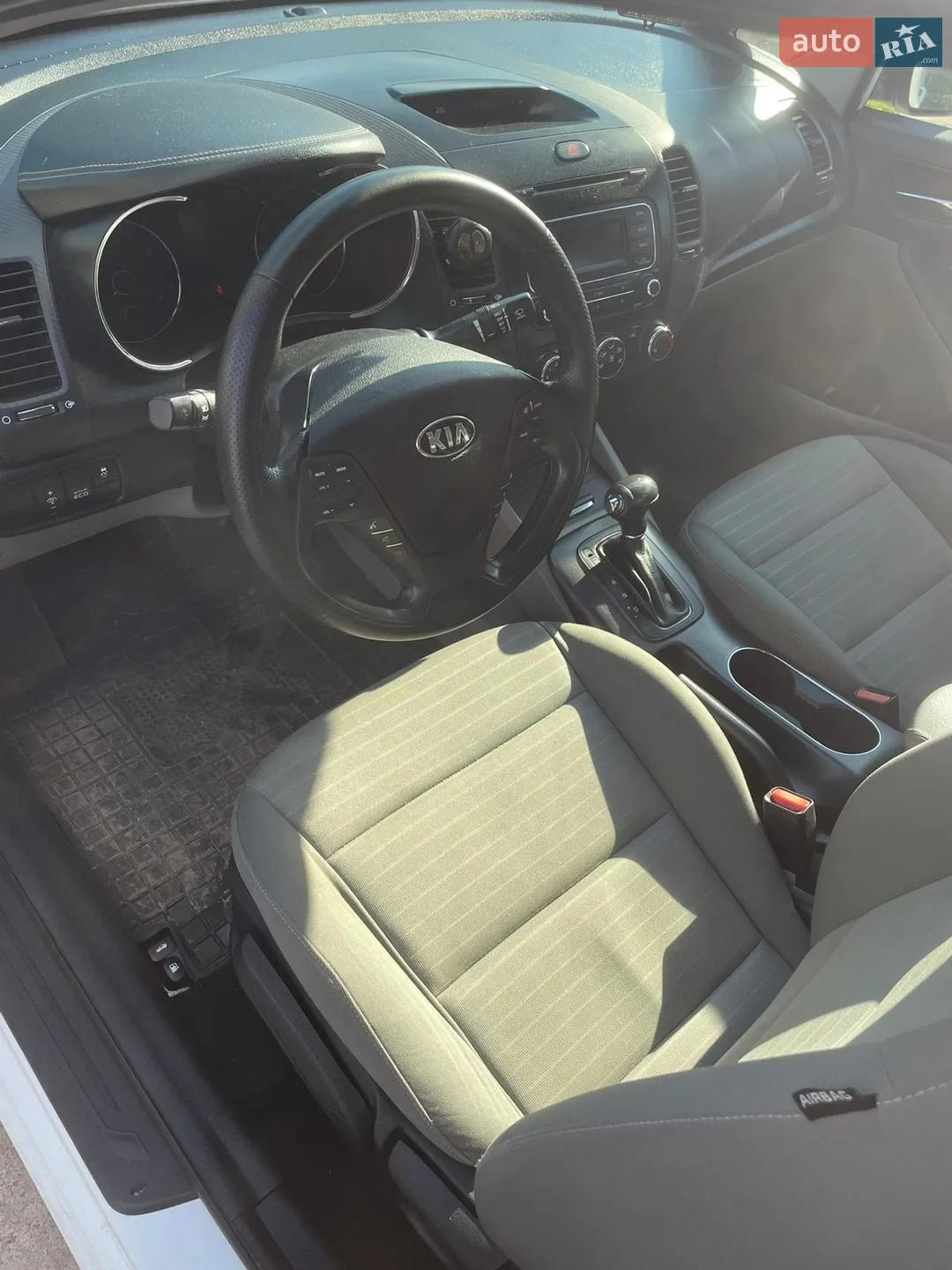 2014 Kia Forte - мініатюра 9