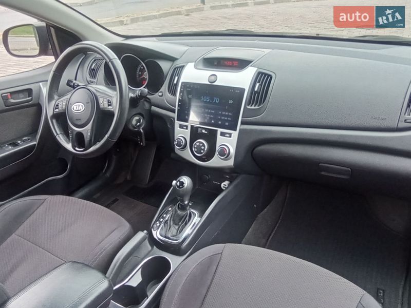 Купе Kia Forte 2011 в Харькове