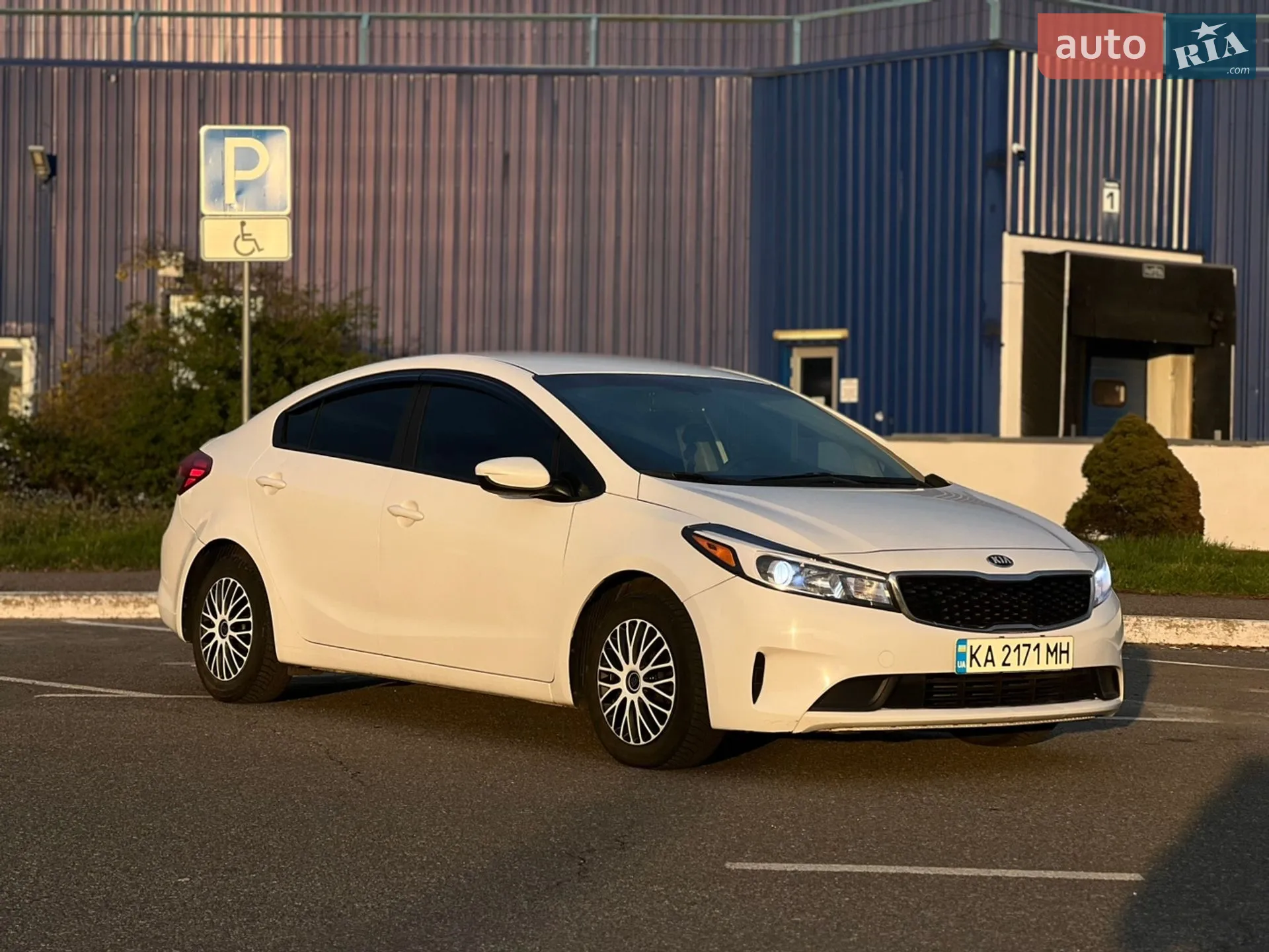 2016 Kia Forte - мініатюра 5