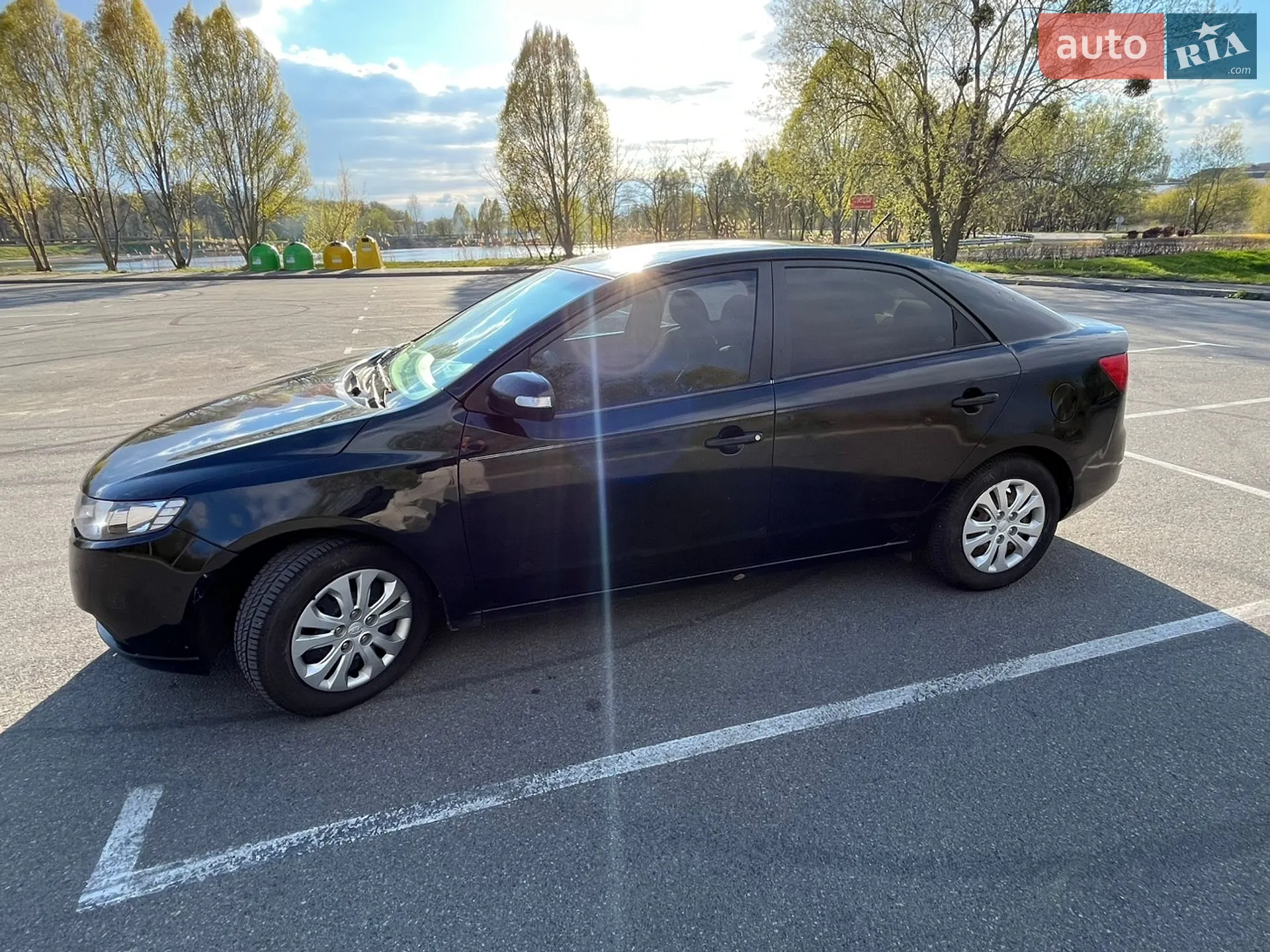 Kia Forte 2009 VIN KNAFU4A23A5830656 фото оголошення 4 з 31