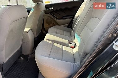 Седан Kia Forte 2015 в Киеве