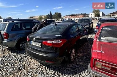 Седан Kia Forte 2015 в Львові