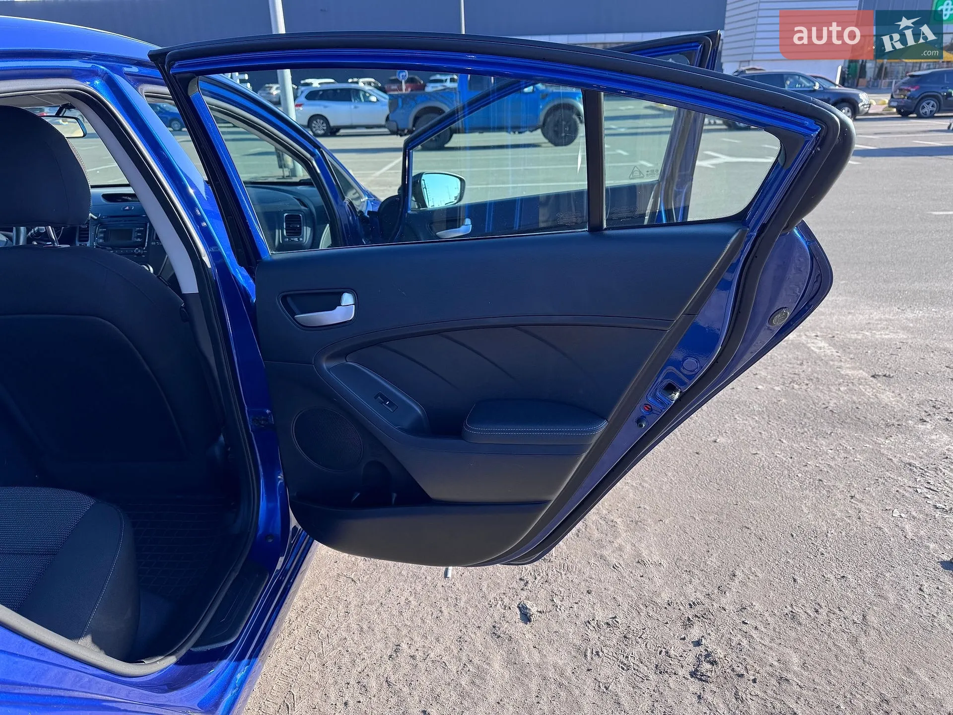 2016 Kia Forte - мініатюра 13