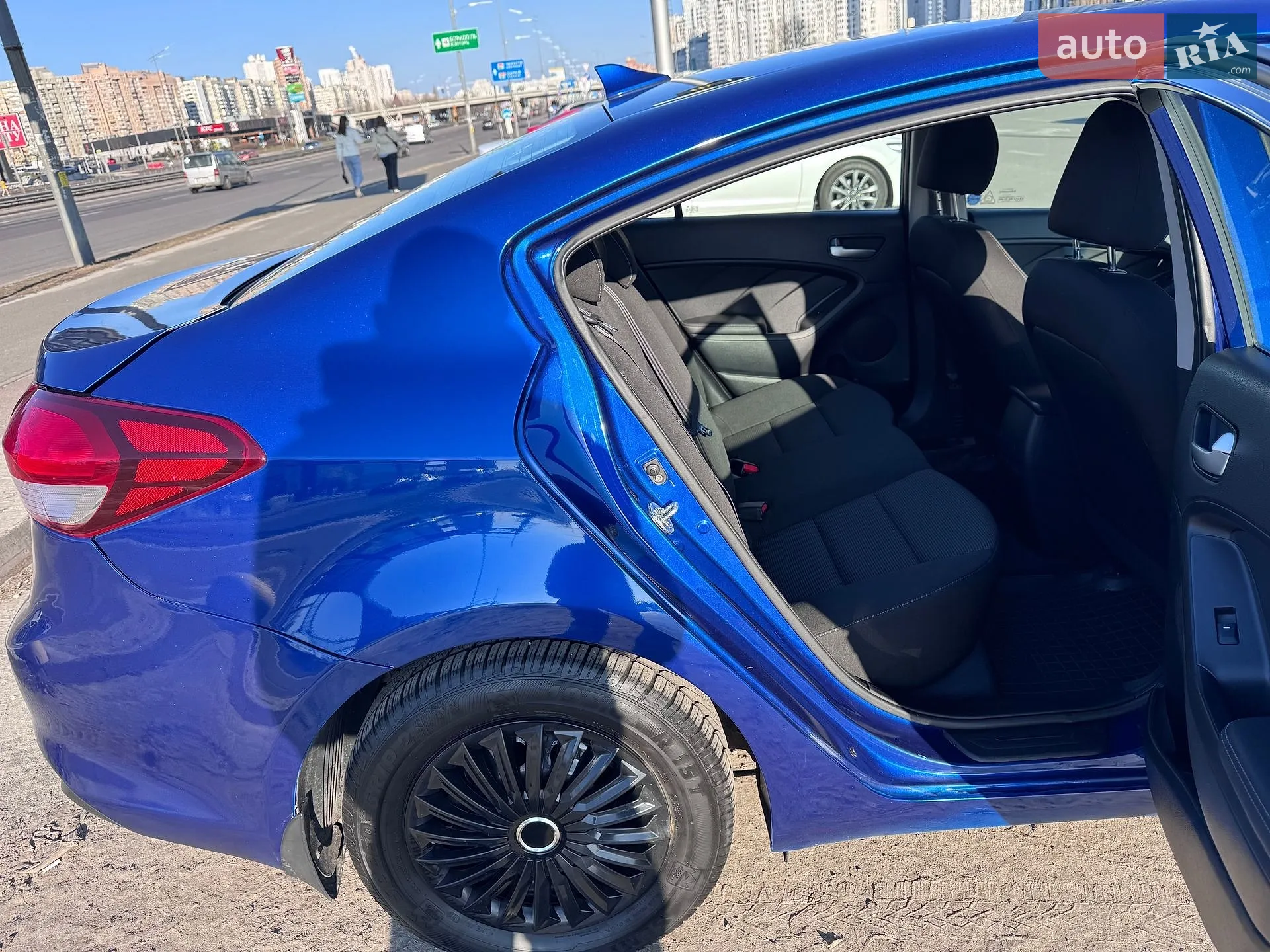 2016 Kia Forte - мініатюра 14