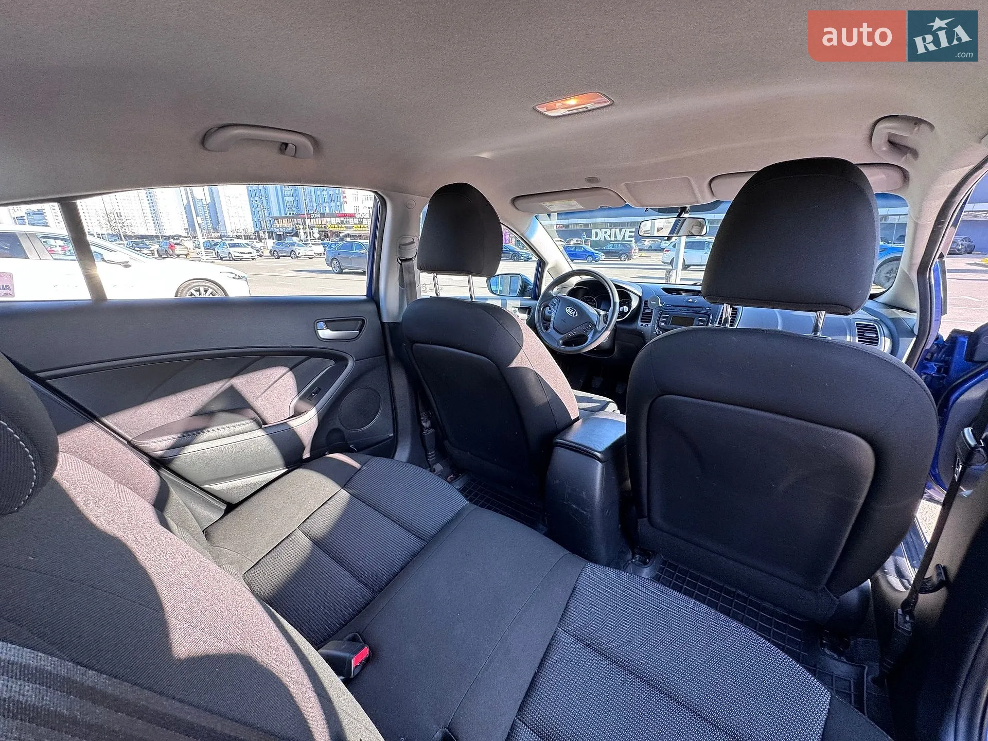 2016 Kia Forte - мініатюра 16